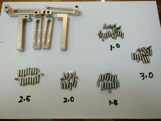 Semi-automatische SMT soldeerpasta-apparatuur Accessoires PCB-positioneringspin
